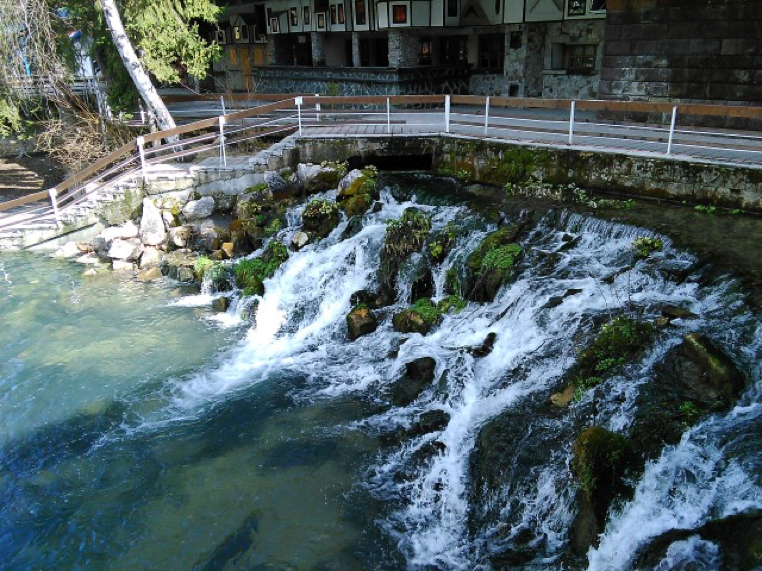 Kleptuza Dam | Lucky Bansko